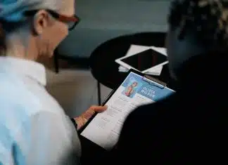 À quel professionnel confier le recrutement de personnel dans le domaine de l’industrie et de l’ingénierie ?